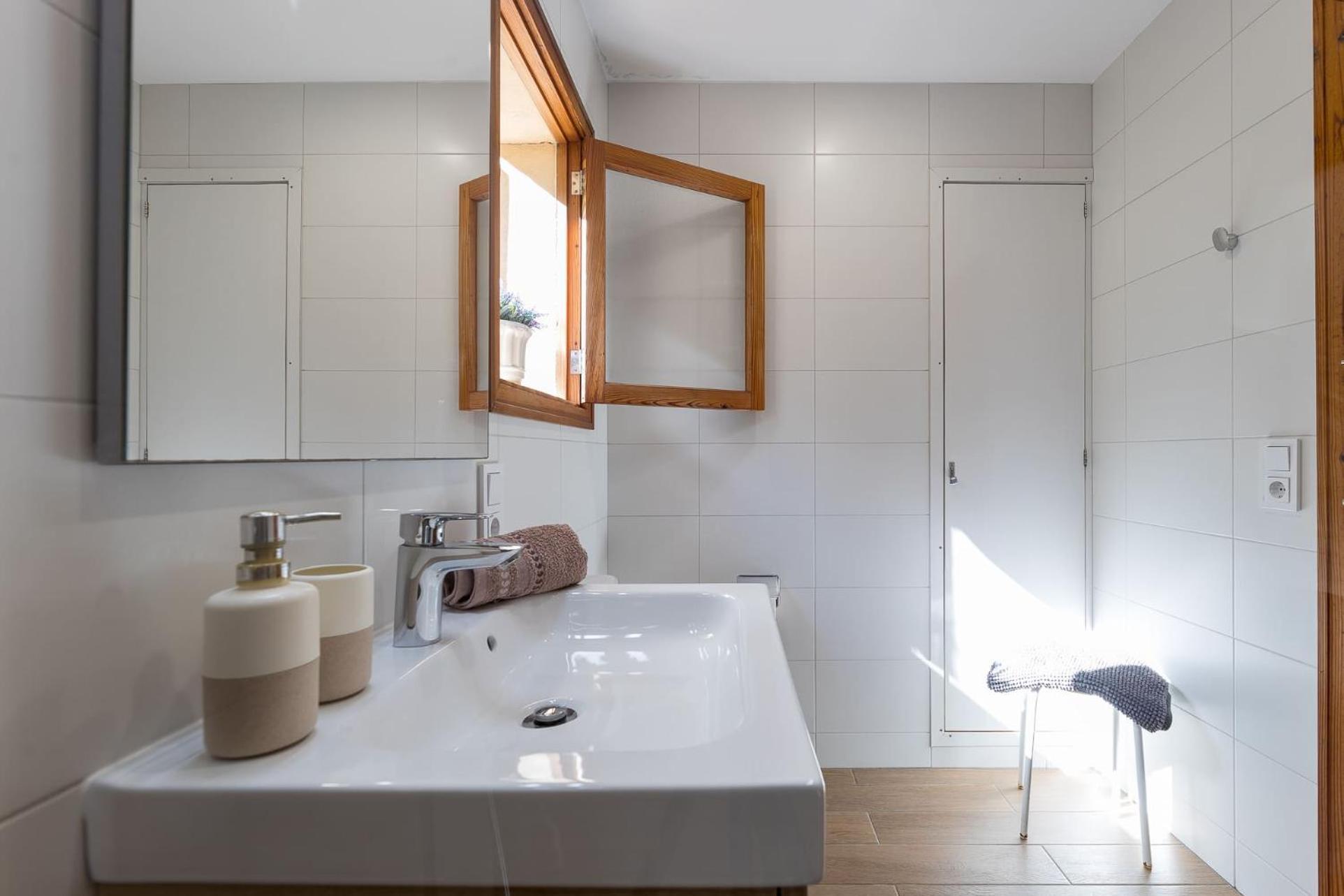Gomila, Beautiful And Quiet Traditional Mallorquin House