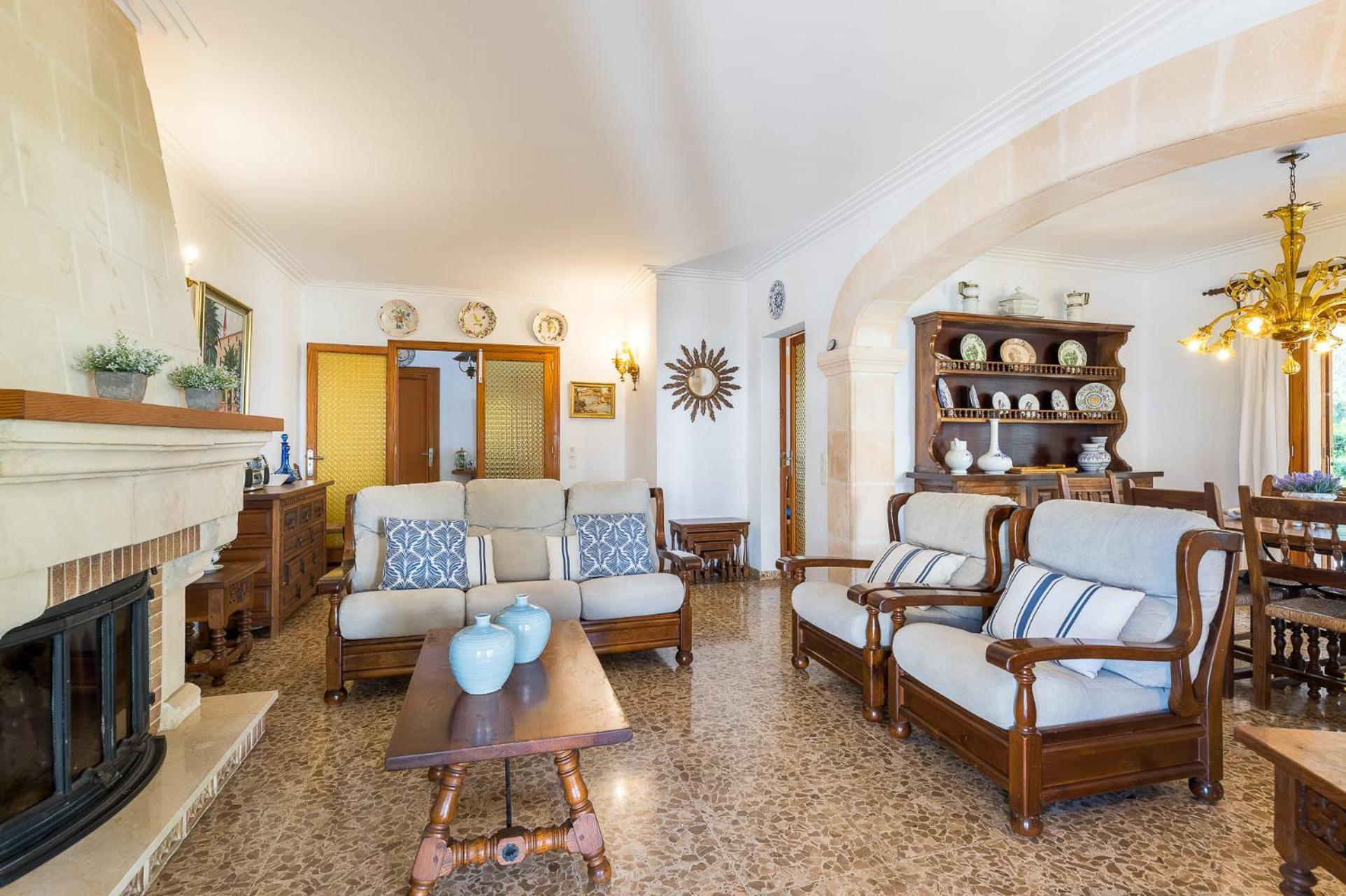 Gomila, Beautiful And Quiet Traditional Mallorquin House Cielo de Bonaire