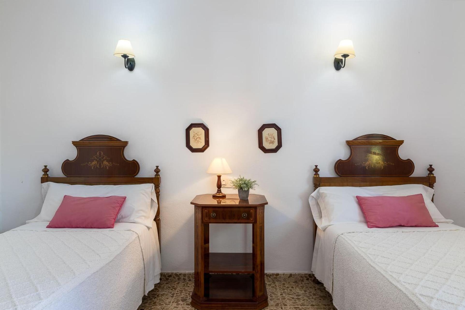 Gomila, Beautiful And Quiet Traditional Mallorquin House *